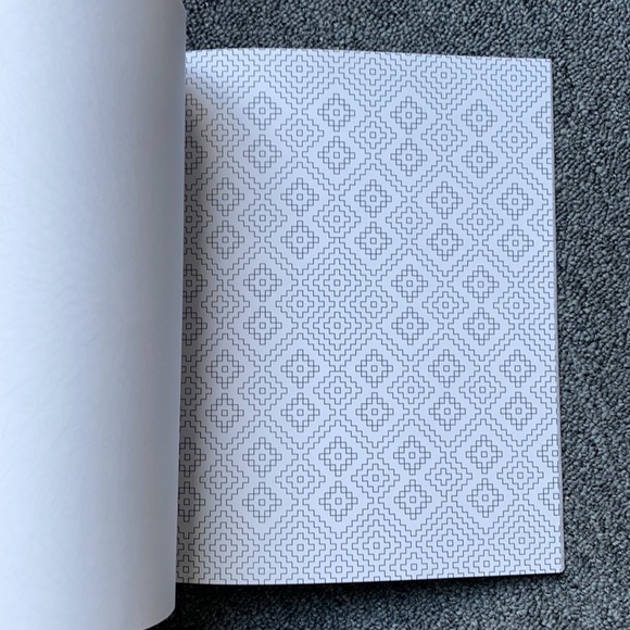 Stress Less Adult Coloring Book - Mosaic Patterns - Brand New - Picture 9 of 14